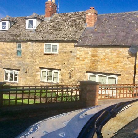 Virginia Cottage Bulwick Esterno foto